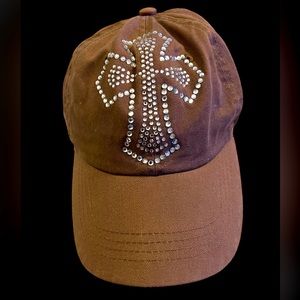 Decky‎ bedazzled cap